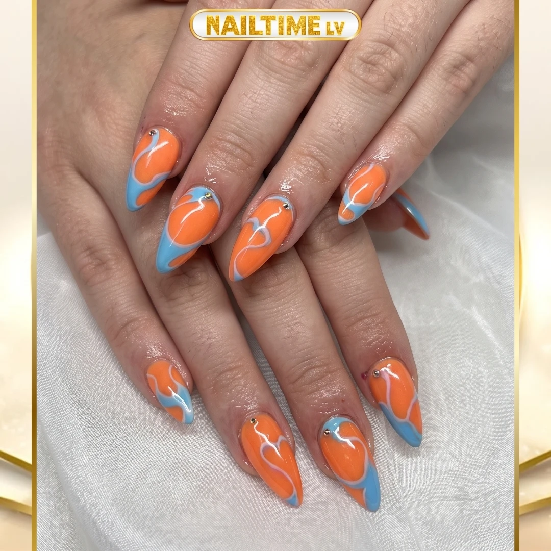 Nail colours